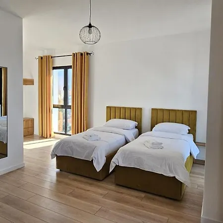 Apartment Sm Beautiful